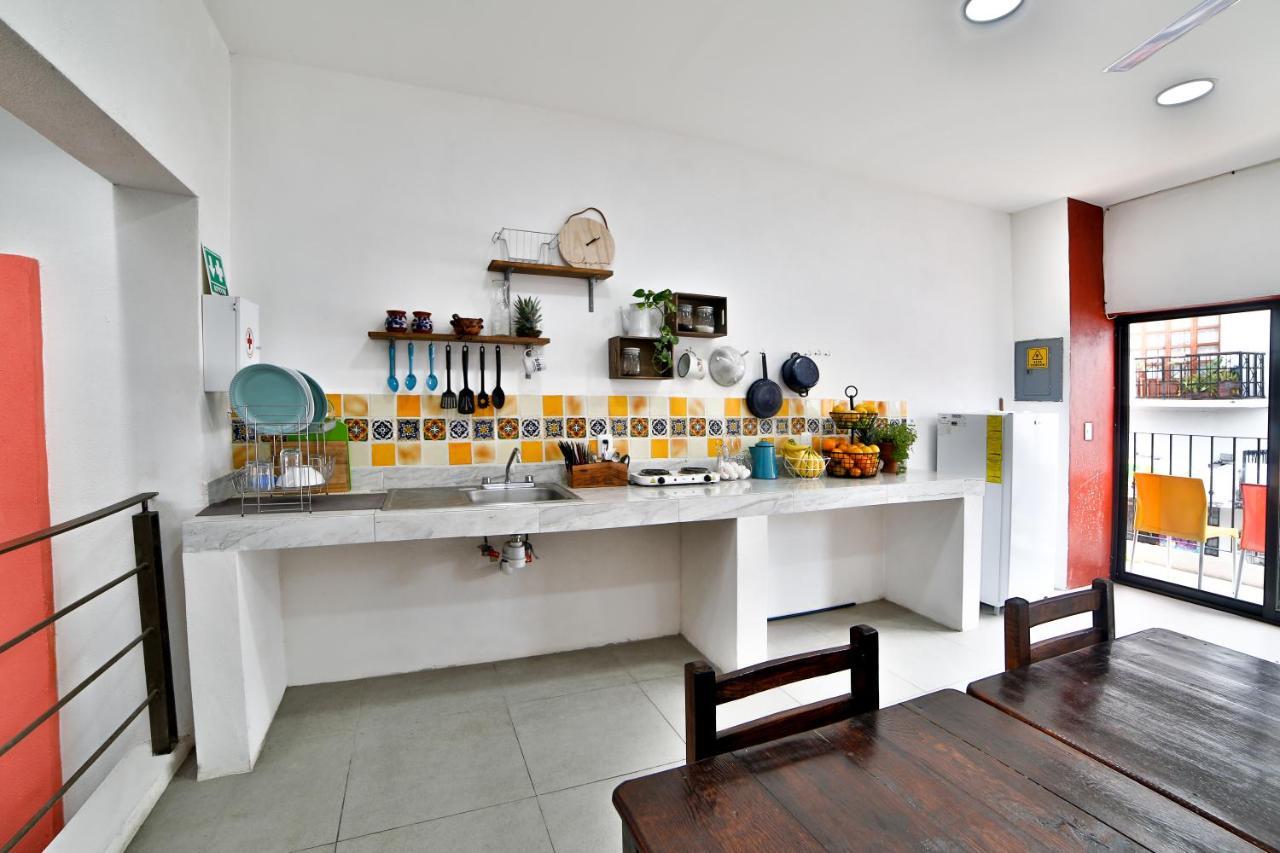 Hostal Ten To Ten Puerto Vallarta Luaran gambar
